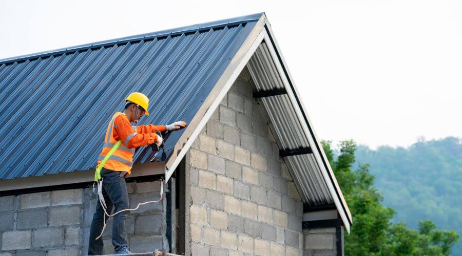 Expert new roof installation services in Gorham, KS